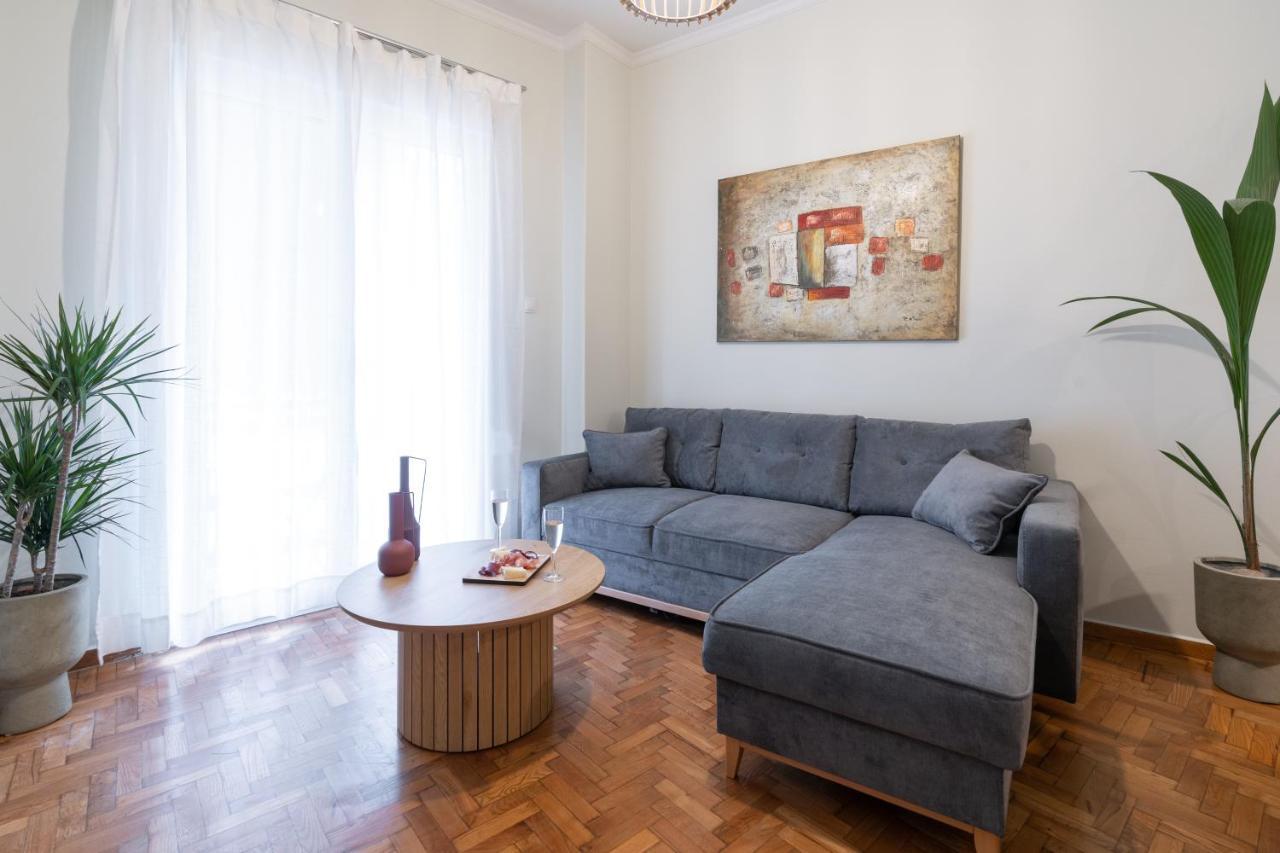Elegant Suite - Pagrati Atina Dış mekan fotoğraf