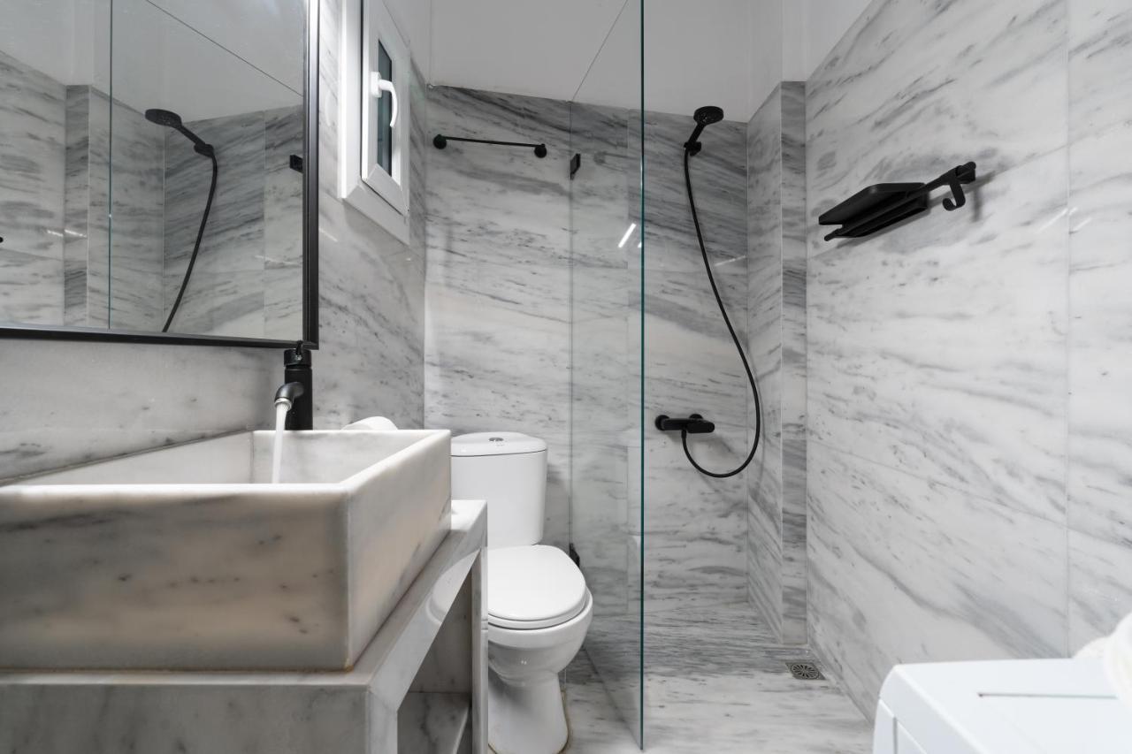 Elegant Suite - Pagrati Atina Dış mekan fotoğraf
