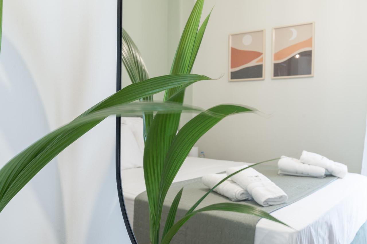 Elegant Suite - Pagrati Atina Dış mekan fotoğraf